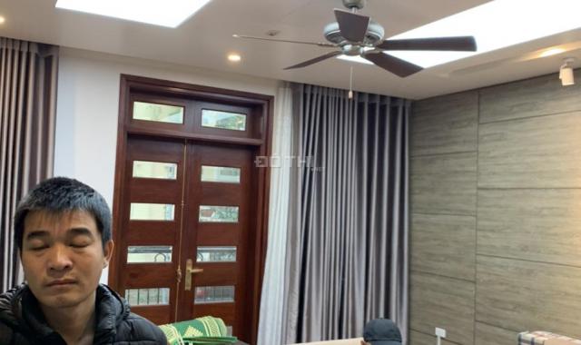 Chính chủ cho thuê nhà LK khu 96 Nguyễn Huy Tưởng, 75m2 * 5 tầng, giá: 45 tr/1 th, LH: 0985030081