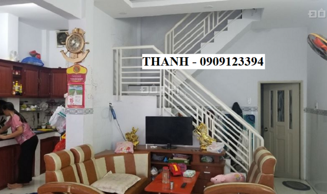 Nhà giảm mạnh trước Tết, hẻm xe hơi, Lạc Long Quân, Tân Bình, 40m2, 3 tầng, chỉ 5.2 tỷ