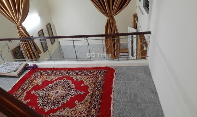 Bán gấp nhà Xã Đàn, gần phố 35m2, 5 tầng chỉ 3,3 tỷ, nhà đẹp ở ngay