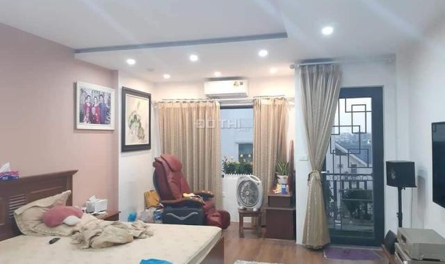 Dinh thự Thạch Bàn, Long Biên, 80m2, 4T, MT 6.7m, 10.5 tỷ, vỉa hè, ô tô