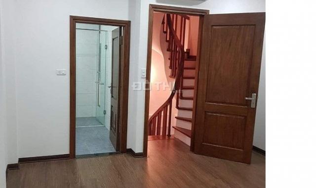 Bán nhà Kim Mã Thượng 50m2, 5 tầng, giá 7.9 tỷ