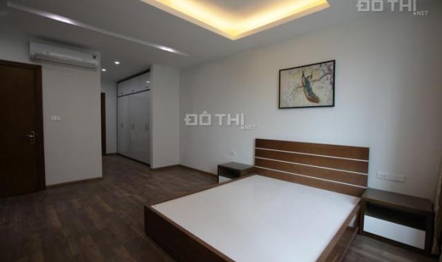 Cho thuê căn hộ CC Goldmark City, 136 Hồ Tùng Mậu, 3PN, full đồ, 130m2. LH: 0983538826