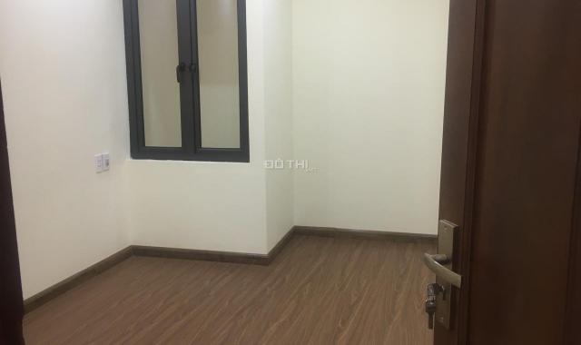 Bán nhà Tựu Liệt, Bằng B, 40m2, 4 tầng, ô tô cách nhà 15m, vị trí đẹp