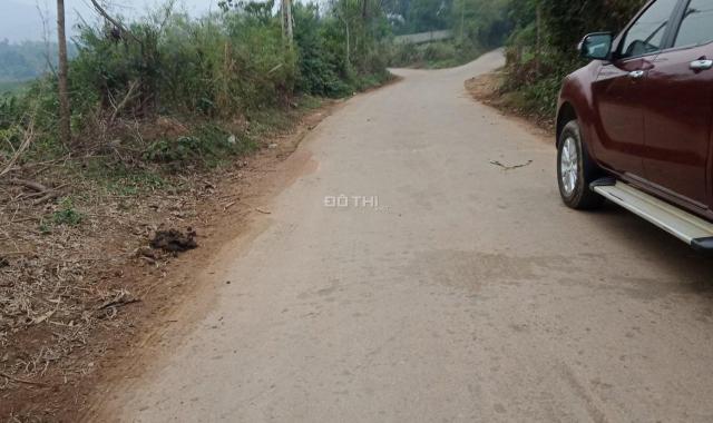 Cần bán nhanh lô đất DT 530m2 850 tr tại Yên Bài cách đường Tản Lĩnh - Ba Vì 500m. LH: 0988361490