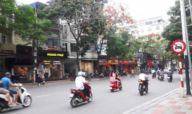 Cho thuê nhà 2 mặt tiền DT: 60m2 phố Nguyễn Đức Cảnh, thông sàn