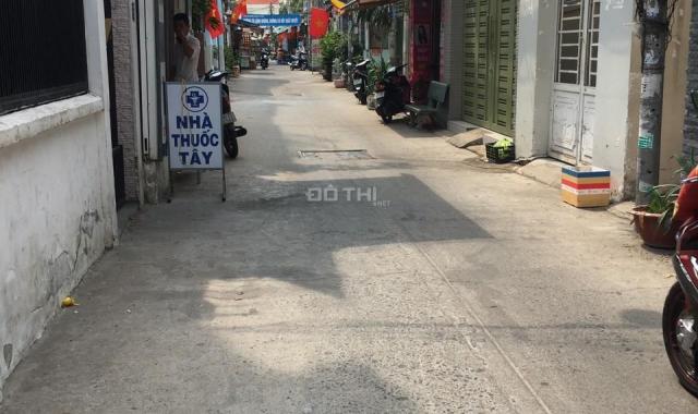 Bán nhà riêng chính chủ tại đường Tân Thuận Tây, Phường Bình Thuận, Quận 7, giá TL