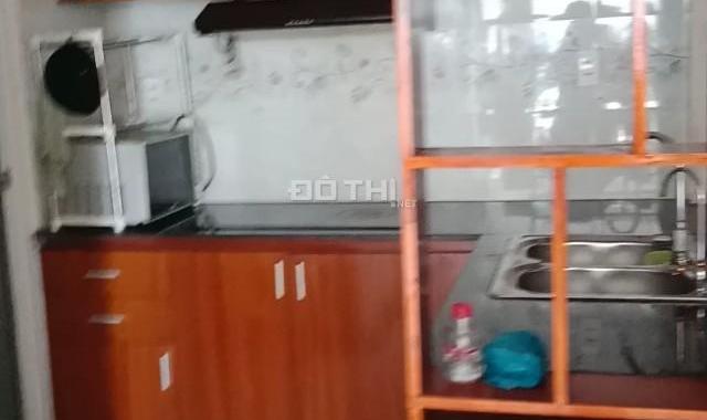 Cho thuê gấp căn hộ Giai Việt 82m2, 2PN, 2WC có rèm hệ thống bếp giá 10.5 tr/th