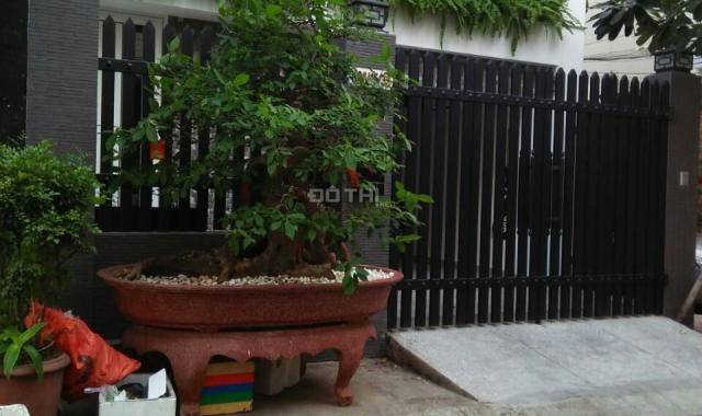 Bán nhà hẻm 8m Thành Thái, Q10, 4.5x16m, 4 tấm, 13.5 tỷ