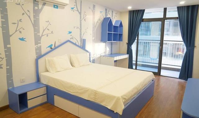 Cho thuê căn hộ Hong Kong Tower Đống Đa 3PN, 126m2, full nội thất, giá tốt