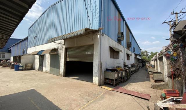 Cho thuê kho xưởng hiện đại 1200m2, Đức Hòa, Long An, giá 60tr/th (bao thuế), 0909 92 82 09