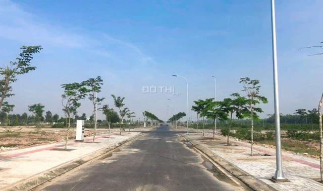 Bán đất mặt tiền 25C, huyện Nhơn Trạch 122m2, giá bán 1,3 tỷ. LH: 0938 696 545