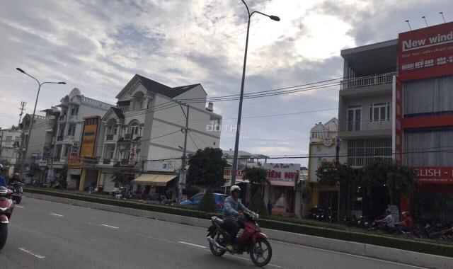 Bán nhà mặt tiền đường Nguyễn Văn Cừ, phường An Hòa, diện tích hơn 80m2, sổ hồng hoàn công