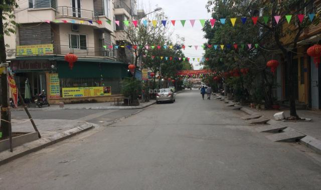Bán nhà phố Văn Phú, mặt ngõ ô tô tránh nhau, kinh doanh sầm uất, DT 52m2x5T. Giá 6,8 tỷ