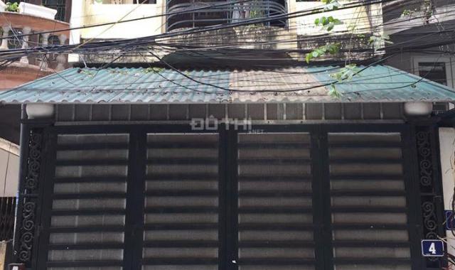Ô tô vào nhà - 10m ra mặt phố, Nguyễn Văn Trỗi cực hot. 57m2/86m2