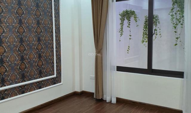 Bán nhà 45m2 x 5T xây mới đẹp long lanh, giá 3.8 tỷ, Võ Chí Công, Lạc Long Quân, Cầu Giấy