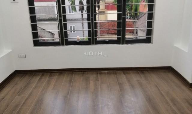 Bán nhà ngõ 110 Trần Duy Hưng - Thiết kế đẹp - 42m2 x 5 tầng mới - Giá 4.9 tỷ. LH 0903070282