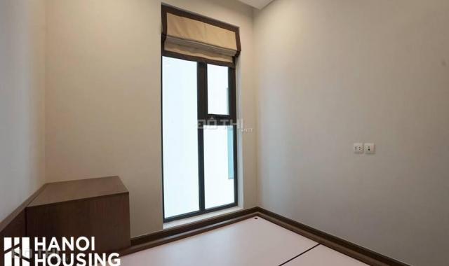 Bán gấp căn hộ 2 ngủ view sông Hồng, diện tích 78m2 giá chỉ 4,4 tỷ tại Sun Grand City Ancora