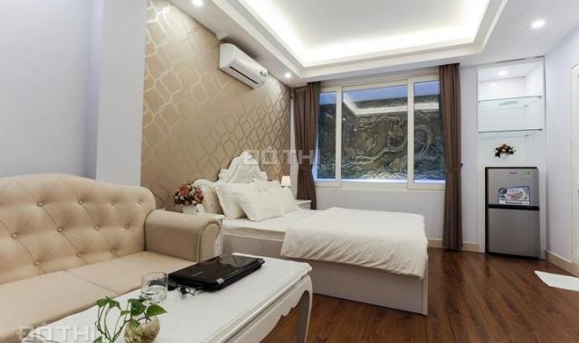 Cho thuê căn hộ dịch vụ view đẹp tại 193 Trung Kính, Cầu Giấy, Hà Nội
