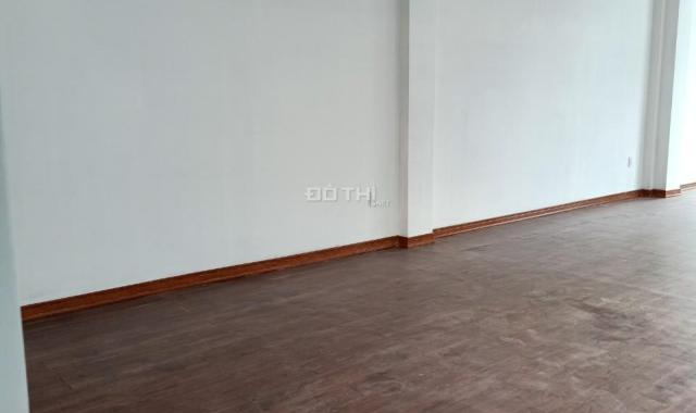 Văn phòng cho thuê đối diện Etown, 50m2 10tr/tháng bao toàn bộ chi phí. LH 0702758312