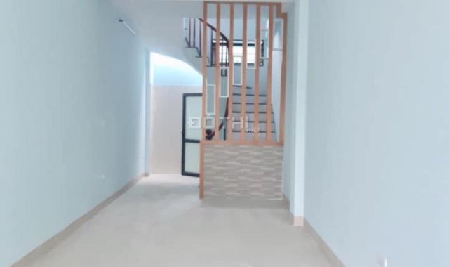 Bán nhà phố Thịnh Liệt, quận Hoàng Mai, 43m2, 4 tầng, 4.2 tỷ, kinh doanh, liên hệ 0945818836