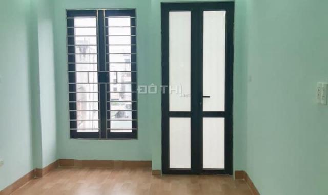 Bán nhà phố Thịnh Liệt, quận Hoàng Mai, 43m2, 4 tầng, 4.2 tỷ, kinh doanh, liên hệ 0945818836