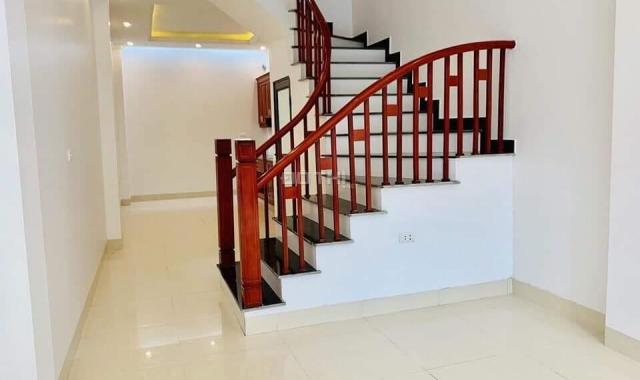 Bán nhà gần bể bơi La Khê (4T*33m2, 3pn) mua nhà tặng điều hòa