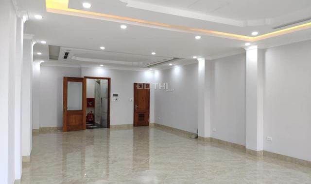 Tòa nhà phố Kim Mã 52m2 x 10T, thang máy, gara ô tô, doanh thu 140tr/th, 16 tỷ