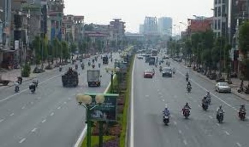 Mặt phố Nguyễn Văn Cừ 92m2, mặt tiền 4.5m, kinh doanh tốt vỉa hè rộng giá chỉ 16.7 tỷ