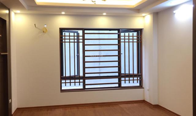 Bán nhà 40m2 x 5T mới xây cực đẹp giá 2.8 tỷ Xuân Đỉnh, Phạm Văn Đồng, Bắc Từ Liêm