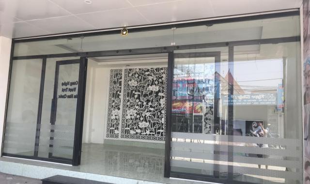 Cho thuê mặt tiền tại đường Phùng Hưng, Xã Tam Phước, Biên Hòa, Đồng Nai, DT 200m2. Giá 25 tr/th