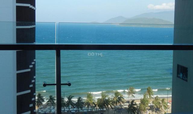 Bán căn hộ biển Ariyana Smart Condotel Nha Trang hướng biển trực diện 2.5 tỷ(thương lượng)