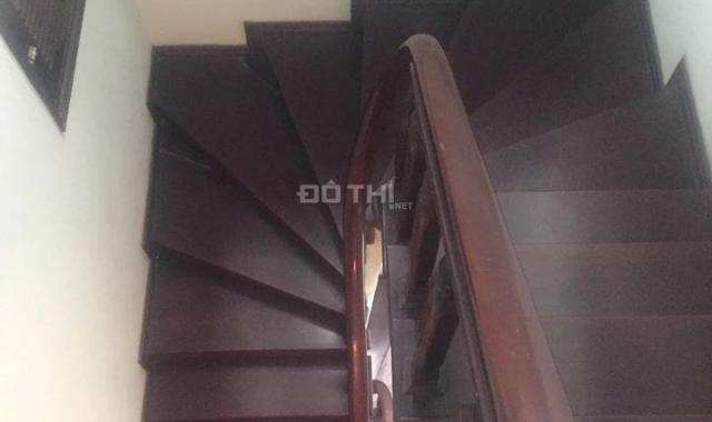 Bán gấp nhà phân lô ô tô tránh ngõ 325 Kim Ngưu 42m2, 5 tầng, giá chỉ 4.7 tỷ