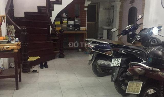 Bán gấp nhà phân lô ô tô tránh ngõ 325 Kim Ngưu 42m2, 5 tầng, giá chỉ 4.7 tỷ