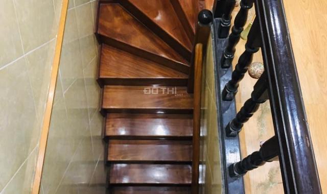Bán nhà phố Hồng Mai, ngõ thông, kinh doanh, ô tô đỗ cửa, nội thất đẹp