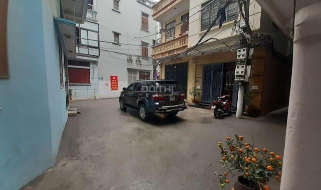 Bán nhà mặt phố Nguyễn Ngọc Nại, kinh doanh, ô tô tránh, mặt tiền 5,2m