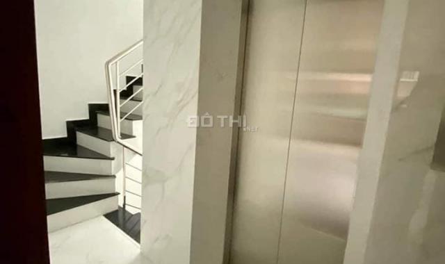 Nhà đẹp Vĩnh Hồ phân lô ô tô vào nhà, MT 4m, 6 tầng + thang máy giá 5.1 tỷ