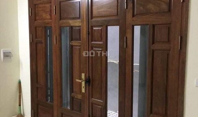 Bán gấp nhà 80m2, 3,5 tầng ô tô đỗ cửa, tại La Khê, giá chỉ 4.5 tỷ, LH 0904959168