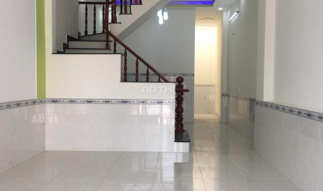 Bán nhà 1 lầu 1 trệt, chính chủ 68 m2, giá 2 tỷ đầu tư giá gốc gần BV Sing Mark