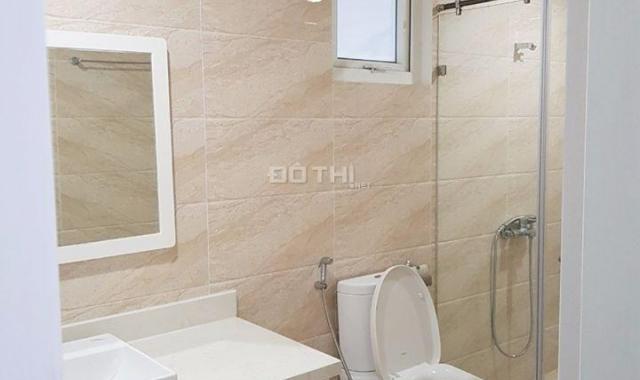 130m2 3PN điều hòa, nóng lạnh cbi sẵn giá từ 12.5tr/th phố Lê Văn Lương