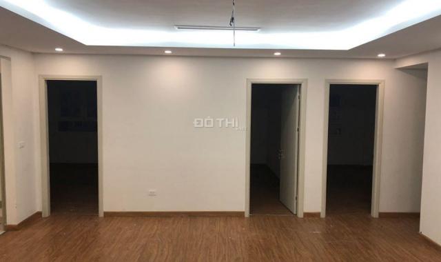 130m2 3PN điều hòa, nóng lạnh cbi sẵn giá từ 12.5tr/th phố Lê Văn Lương