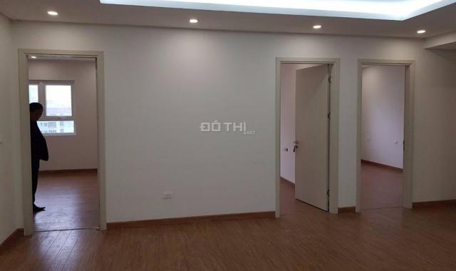 130m2 3PN điều hòa, nóng lạnh cbi sẵn giá từ 12.5tr/th phố Lê Văn Lương