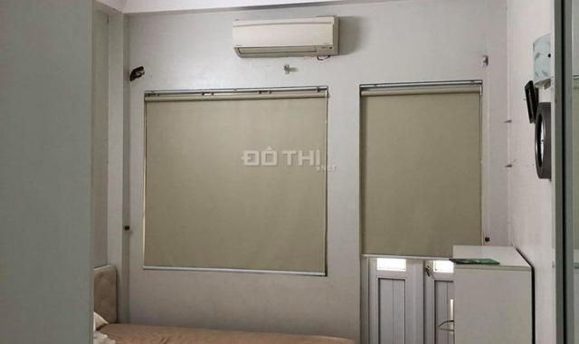 Cần bán nhà gấp 2 mặt thoáng trước sau phố Nguyễn Đình Thi, Tây Hồ. DT 45m2 x 5T cách Tây Hồ 20m