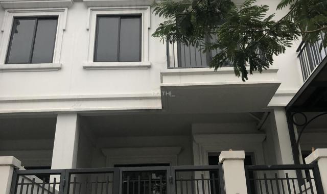 Chủ nhà cần bán 1 căn nhà phố Lakeview City, Quận 2, giá 9.8 tỷ còn thương lượng, LH 0907860179