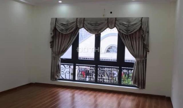 Bán nhà phố Huỳnh Thúc Kháng, phân lô ô tô tránh có vỉa hè, 6 tầng, thang máy, 70m2, LH: 0972932251