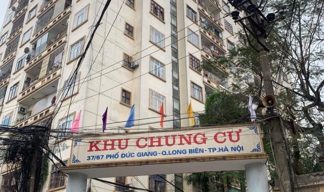 Bán nhà chung cư chính chủ 67m2 giá 1.25 tỷ đồng ở Đức Giang, Long biên