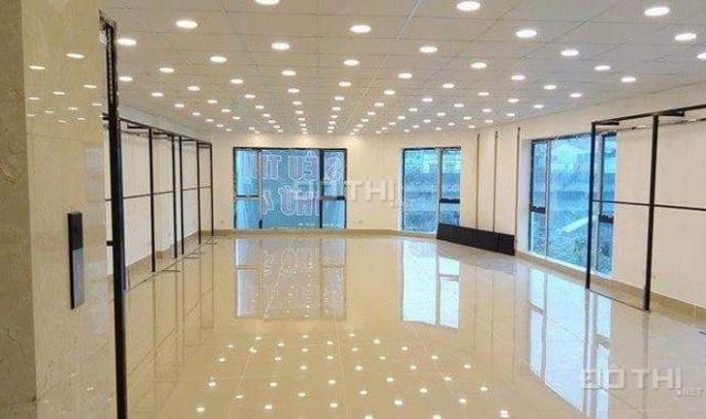 Cho thuê sàn văn phòng Thái Hà. DT: 150m2, giá thuê 20 triệu/tháng (free tiền nhà tháng 3)