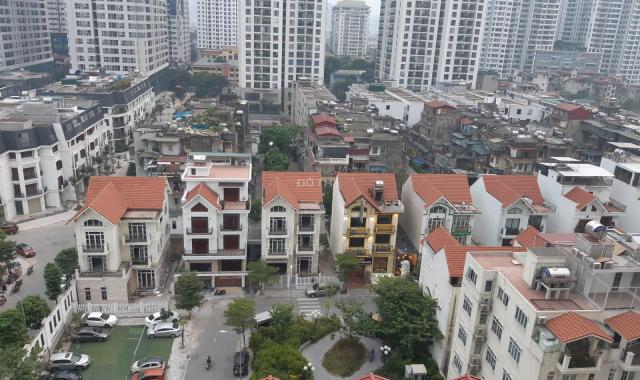 Cần bán căn góc 111.5m2, ban công Đông Nam, chung cư Mỹ Sơn Tower, 62 Nguyễn Huy Tưởng, 2.35 tỷ