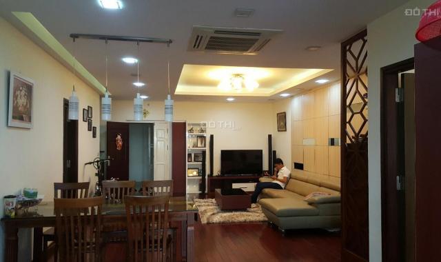Chính chủ bán căn hộ chung cư Thăng Long Garden 250 Minh Khai 92m2, giá bán 2,6 tỷ