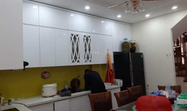 Bán Liền kề Giếng Sen ngay vòng xuyến Lê Trọng Tấn - Tố Hữu, Hà Đông, full nội thất, 0963343833