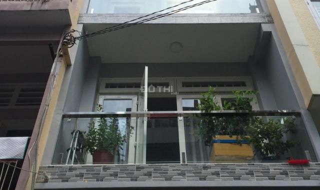Bán nhà mặt tiền đường Nguyễn Thiện Thuật, Quận 3. DT: 4x10m, trệt, 2 lầu, ST, giá 15 tỷ TL